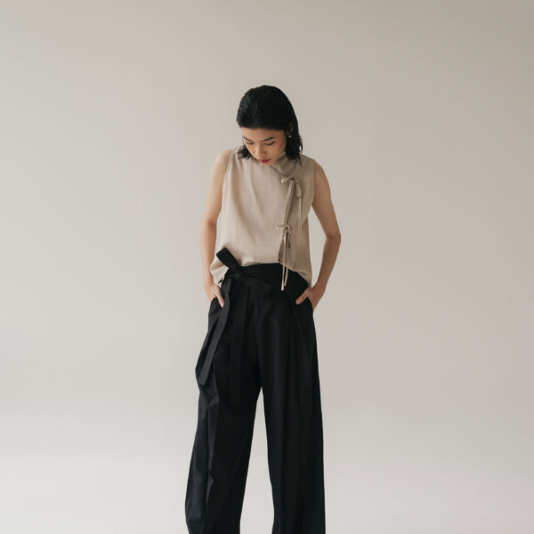 Wrap the Pants in Black