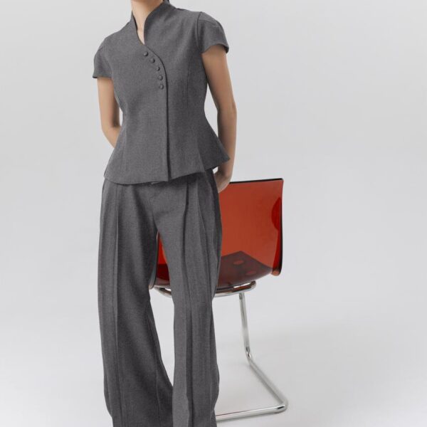 Lowe Pants in Grey