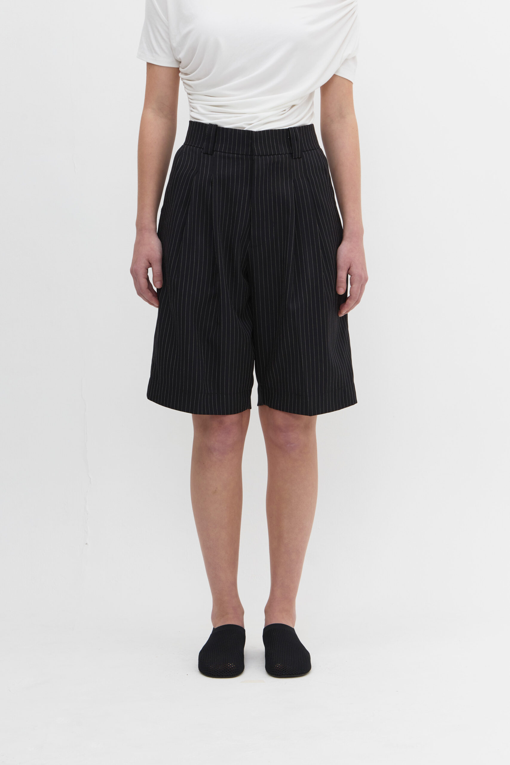 Beam Bermuda Pants in Black Stripe - Image 3