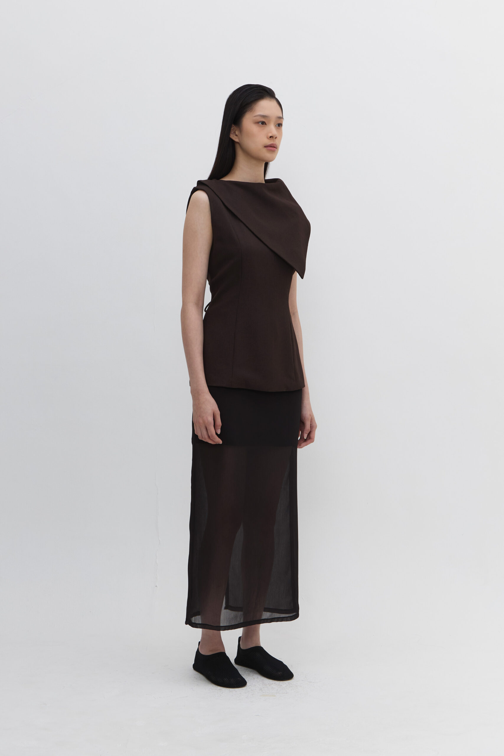Bonnie Cape Sleeveless Blouse in Coffee - Image 2