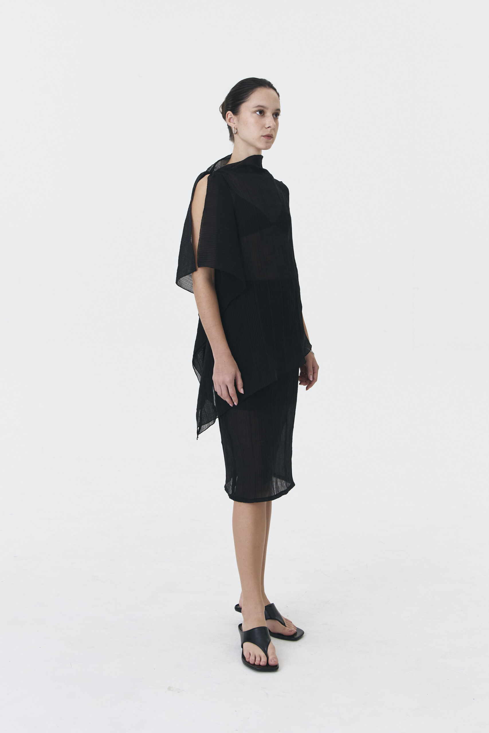 Dame Skirt in Black - Image 2