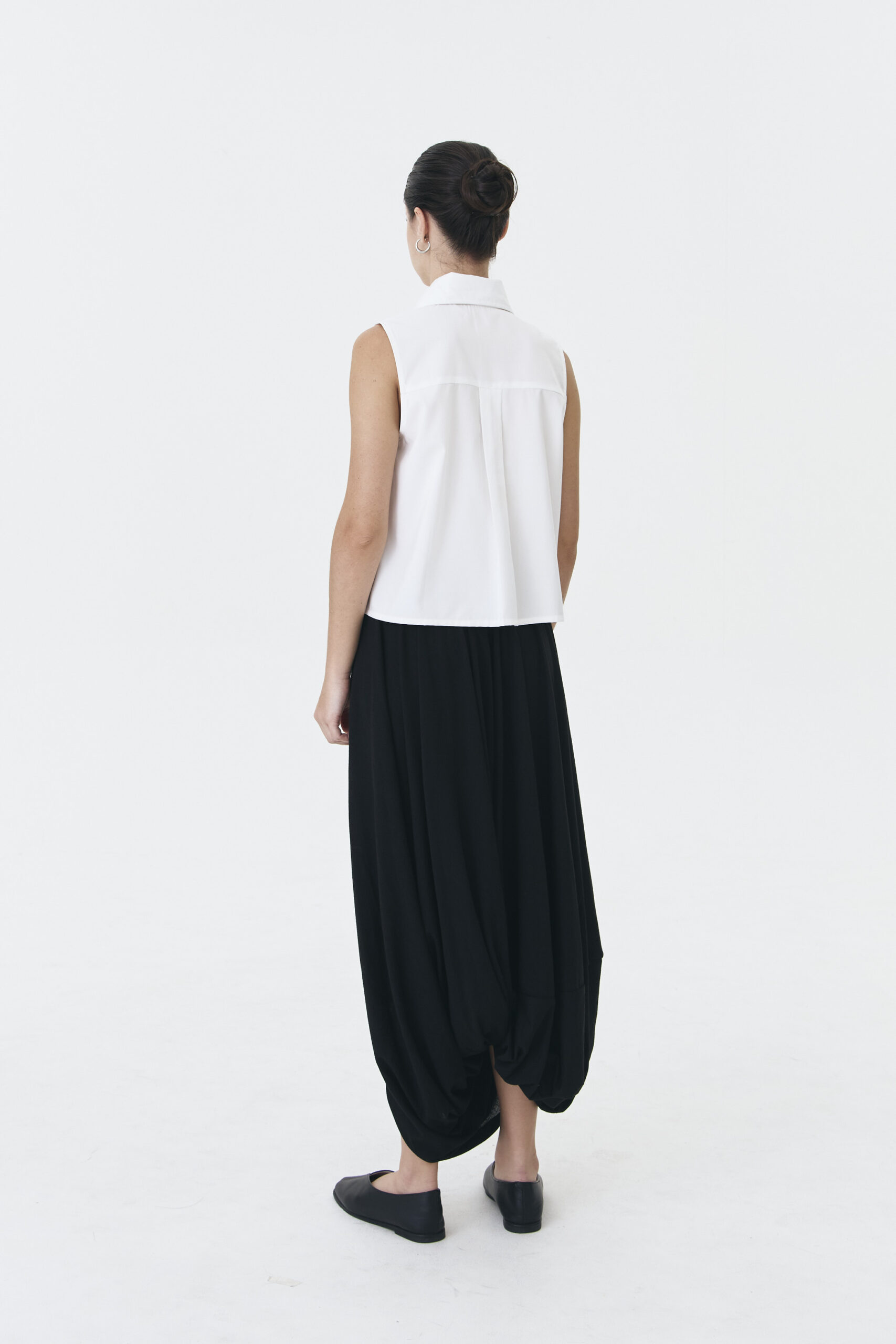 Clogg Skirt in Black - Image 2