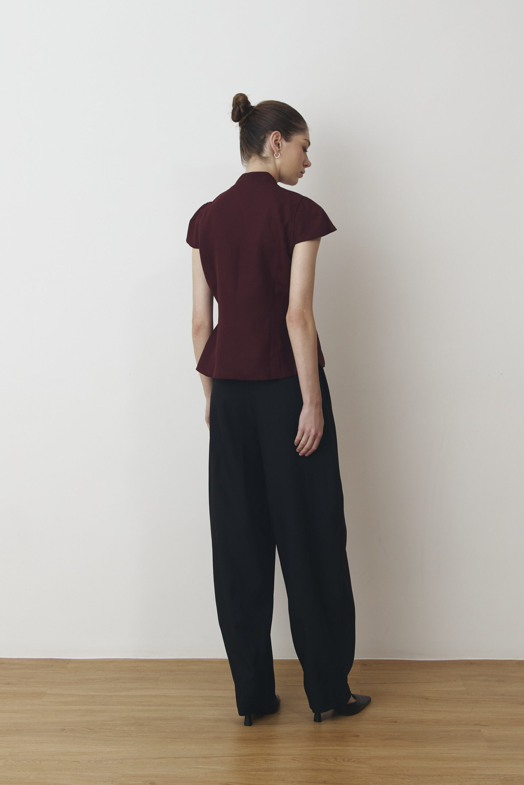 Cala Sleeved Blouse in Maroon - Image 3
