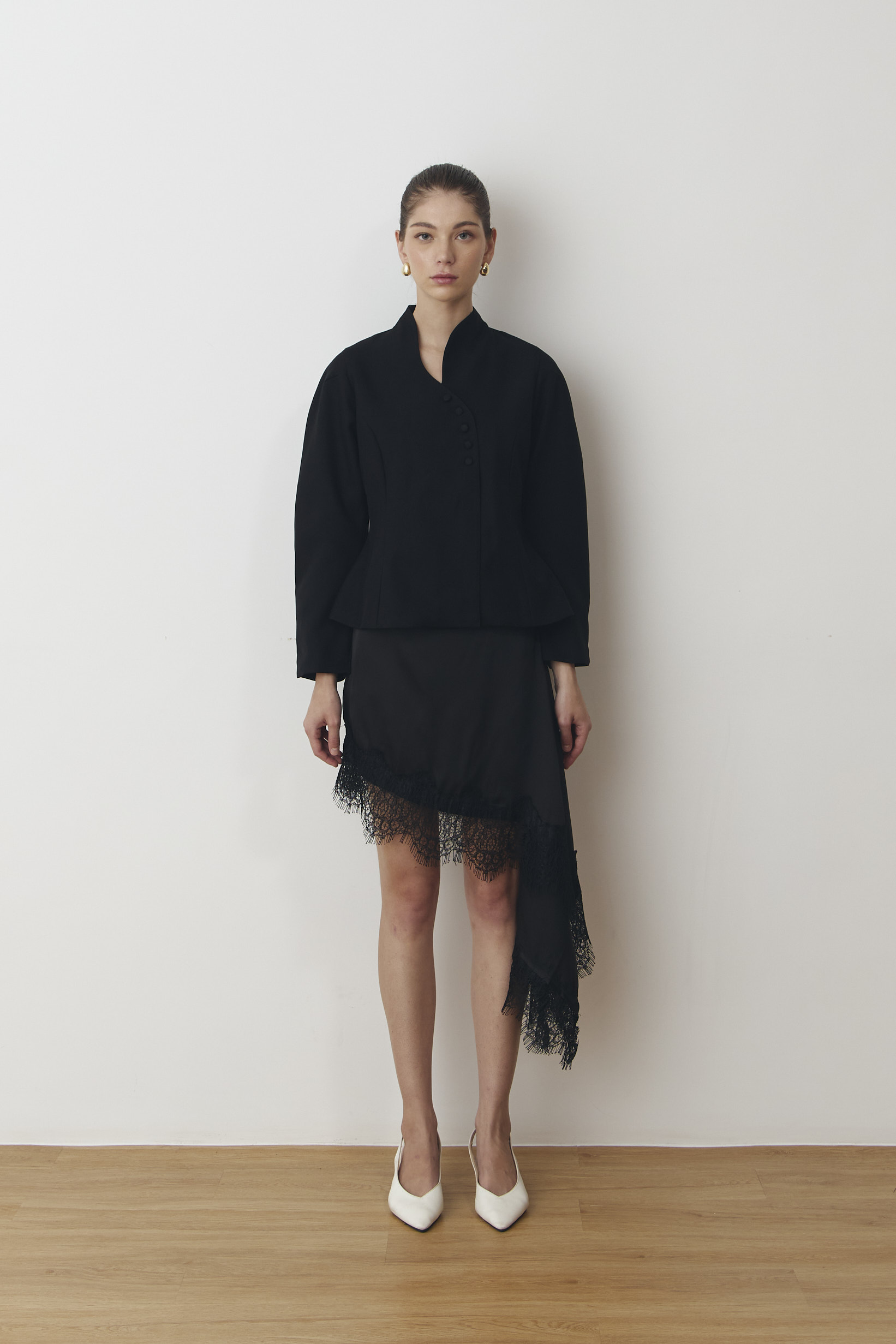 Cala Long-sleeved Blouse in Black