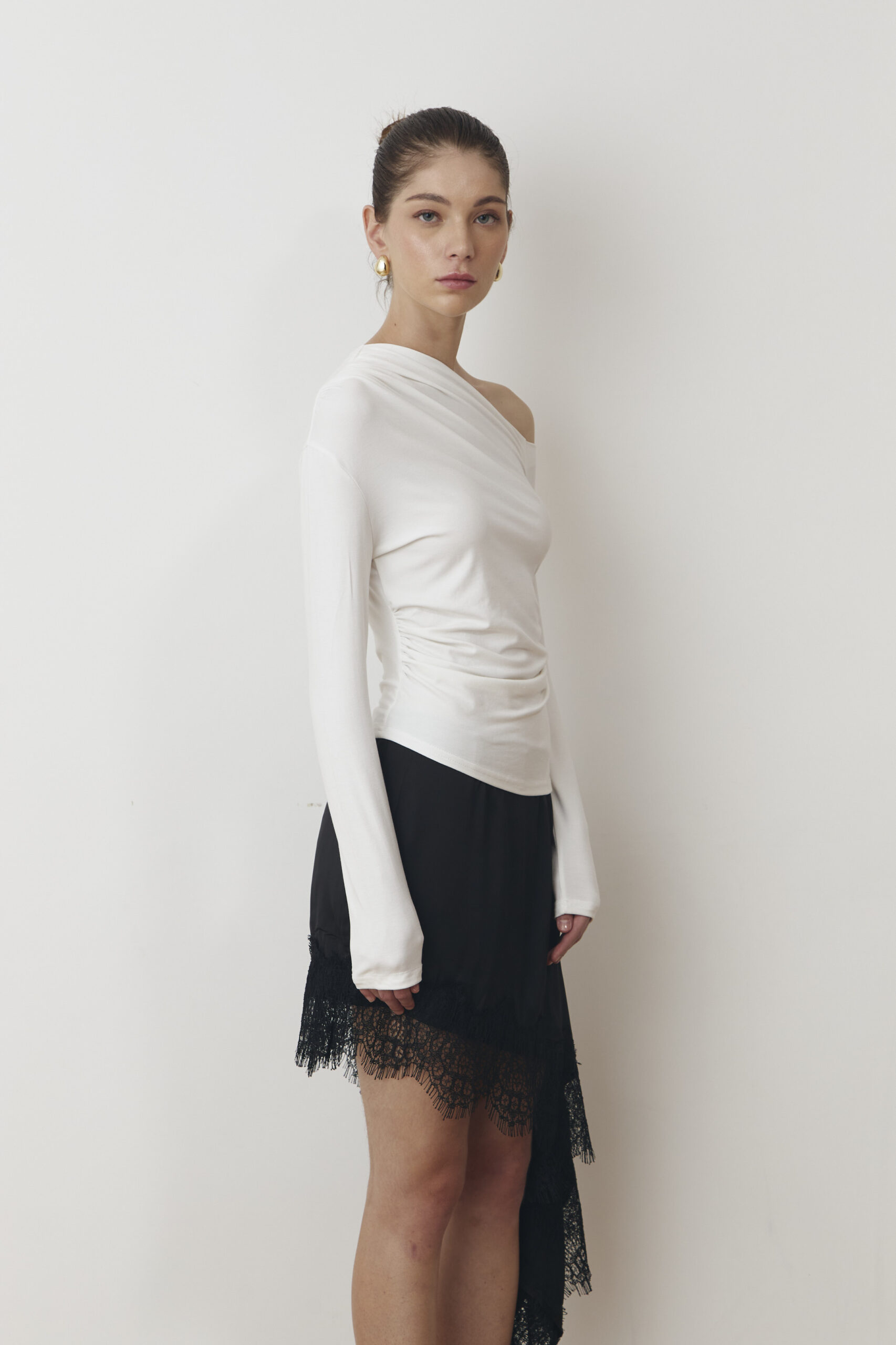 Crest Blouse in Broken White - Image 3