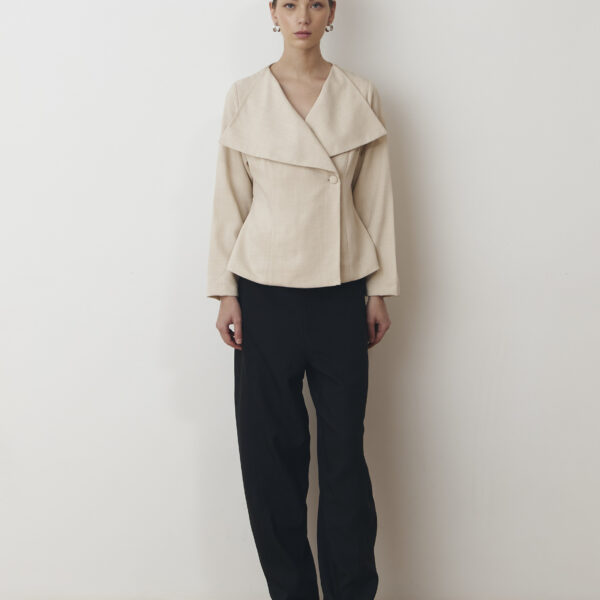 Lune Blazer in Beige