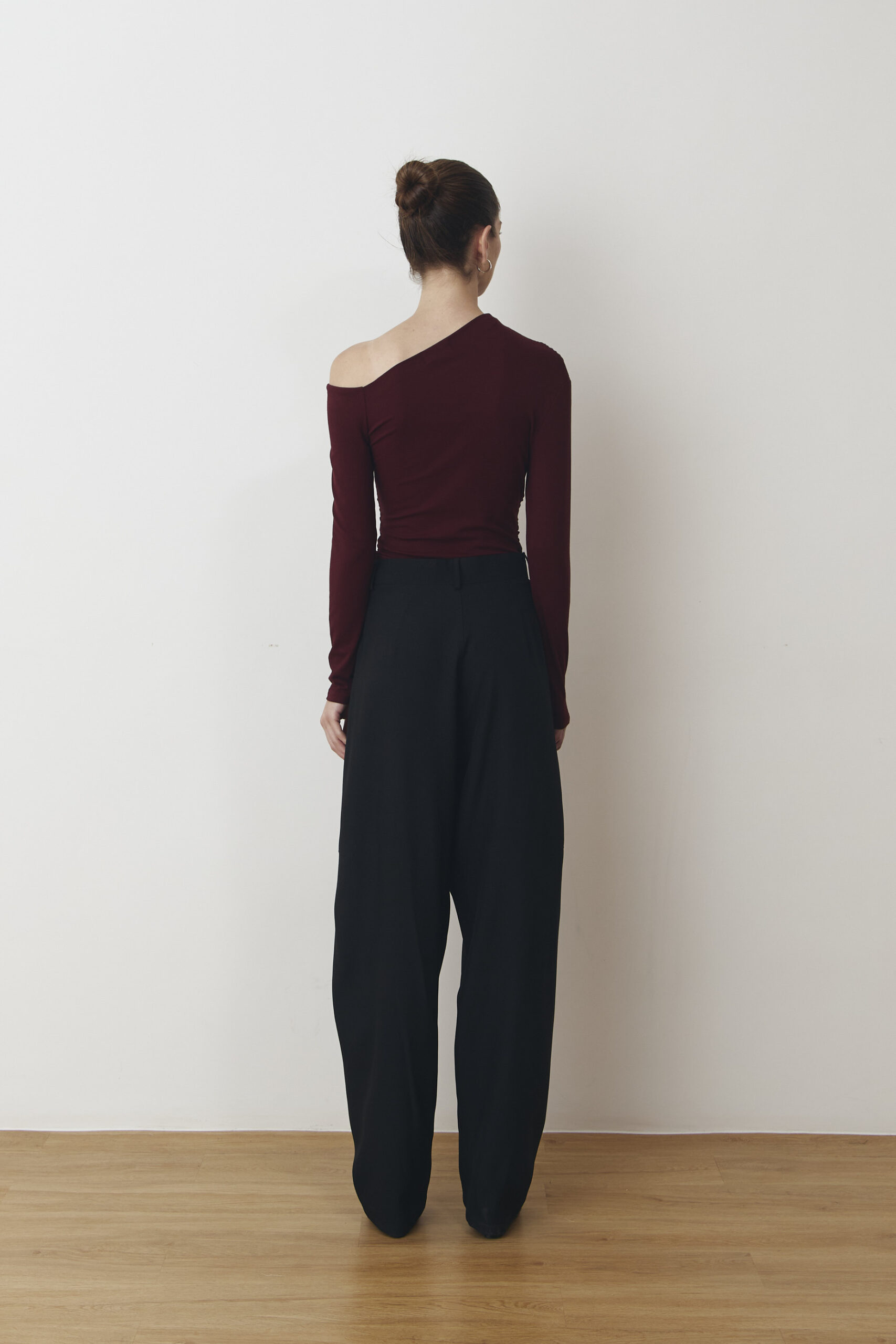 Crest Blouse in Maroon - Image 3