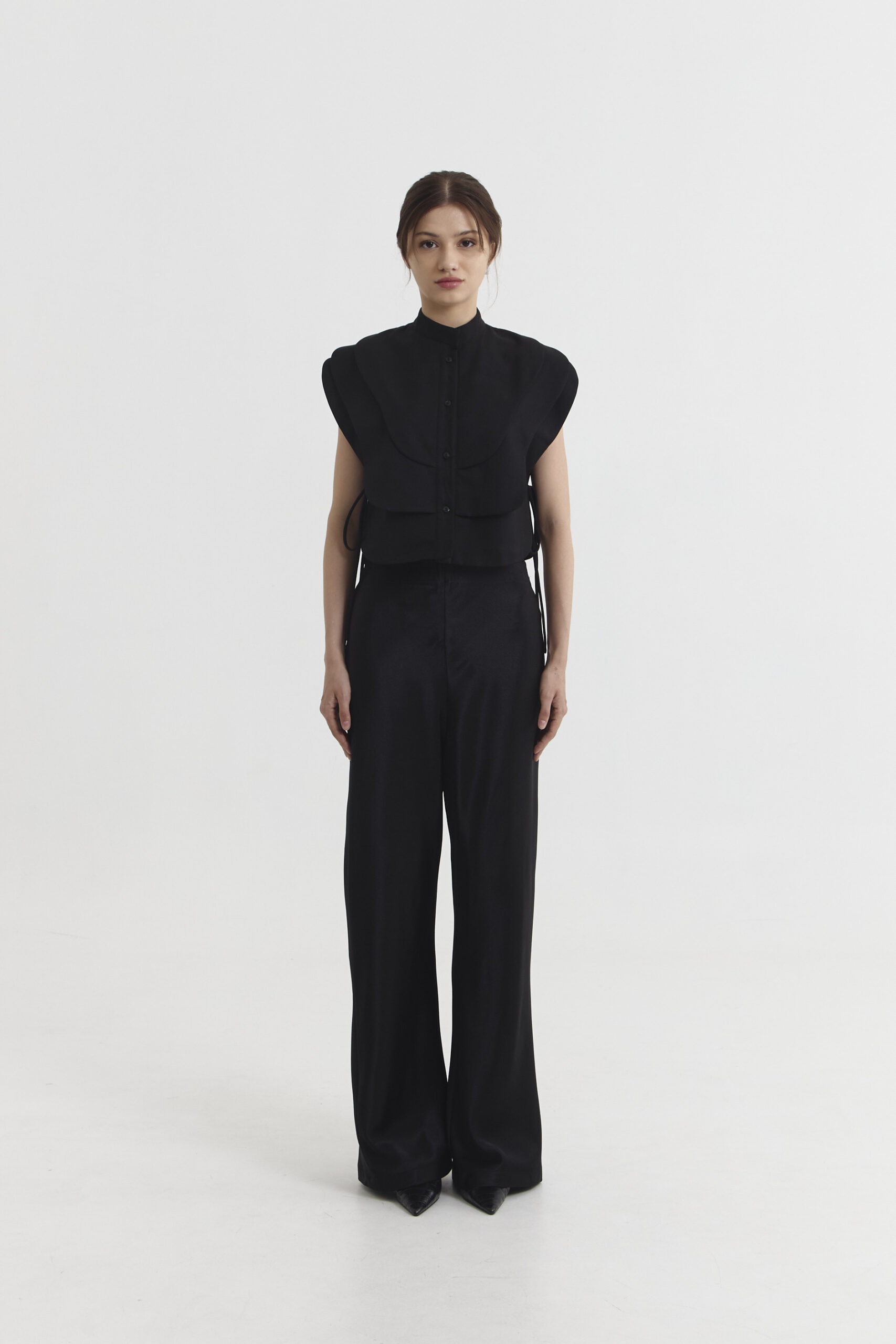 Rumme Vest in Black