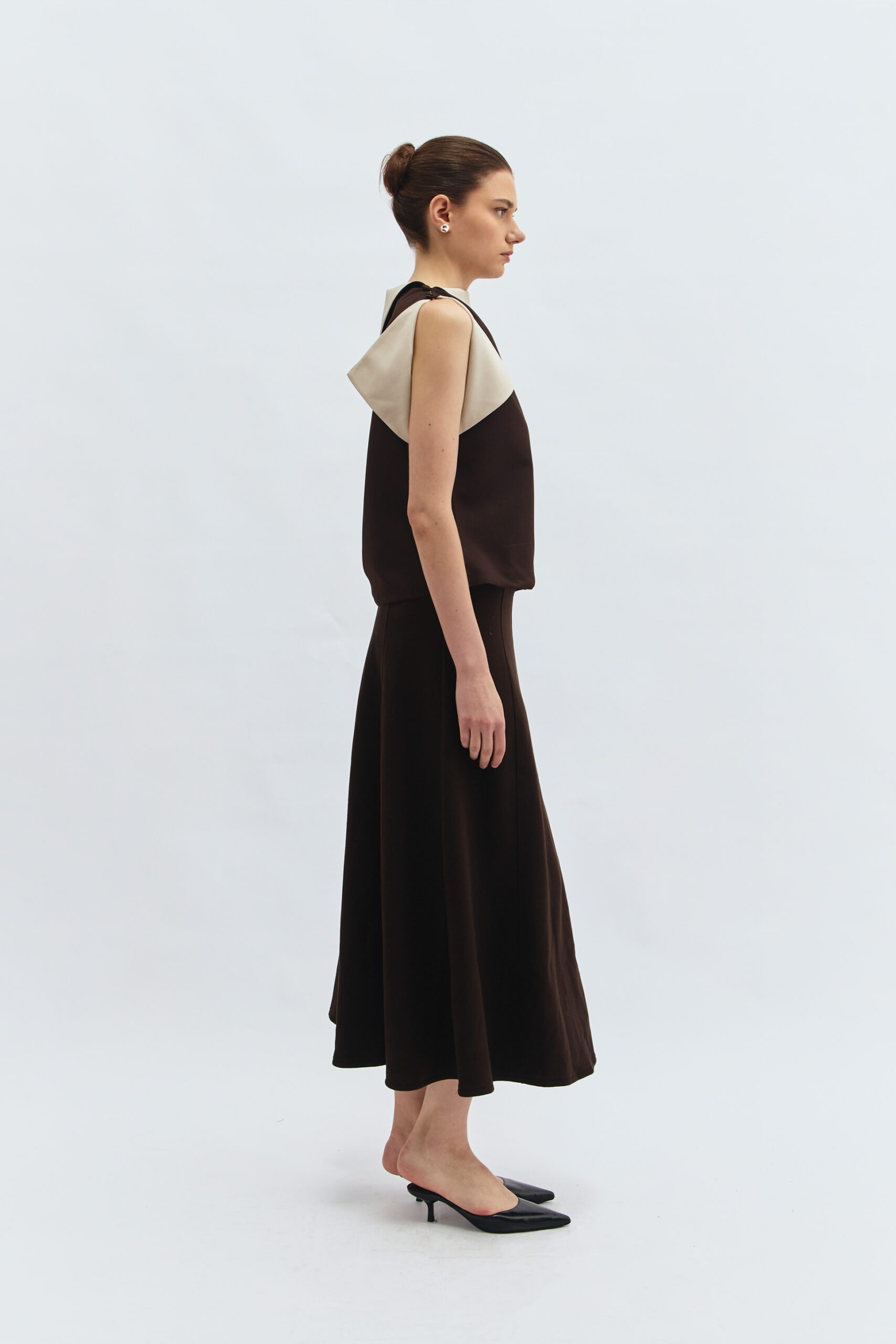 Patrick Blouse in Brown - Image 3
