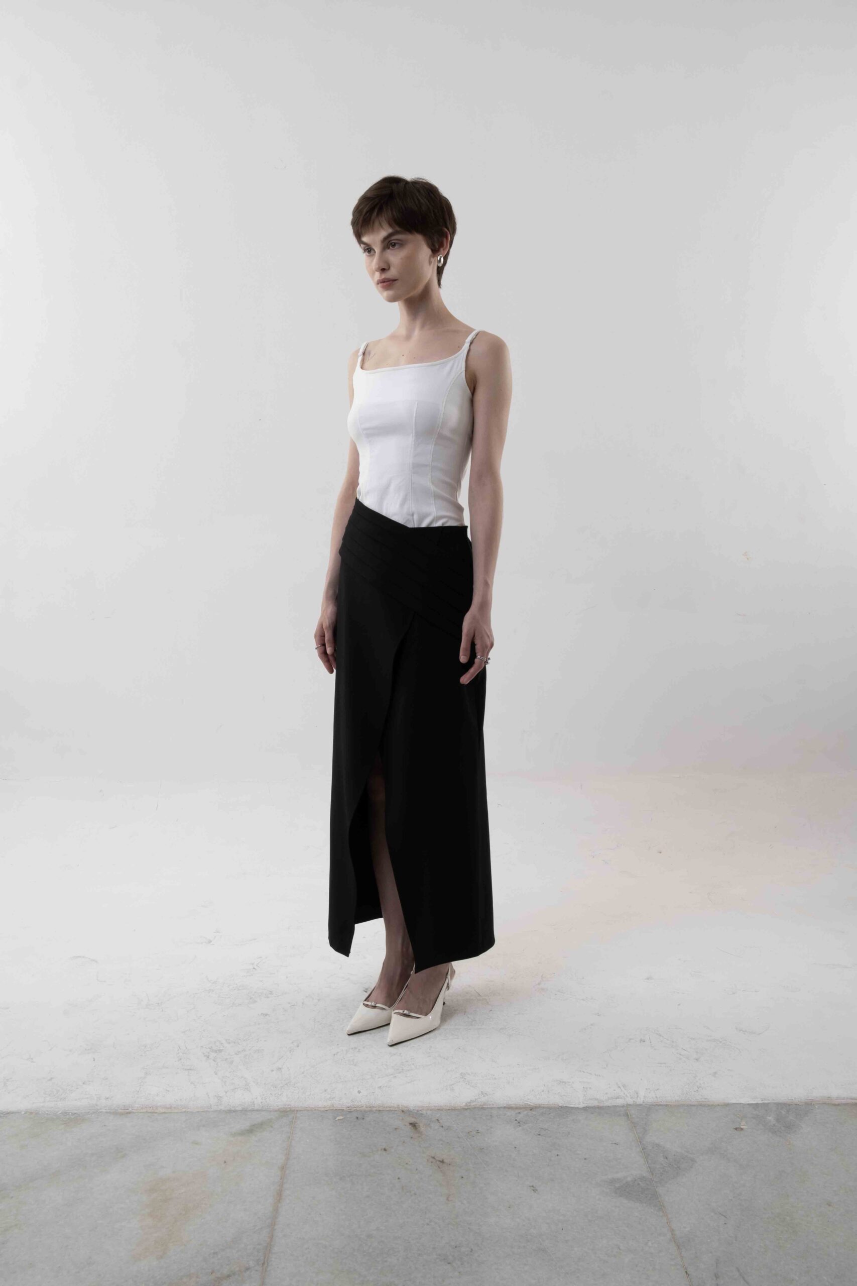 Margot Skirt in Black - Image 3