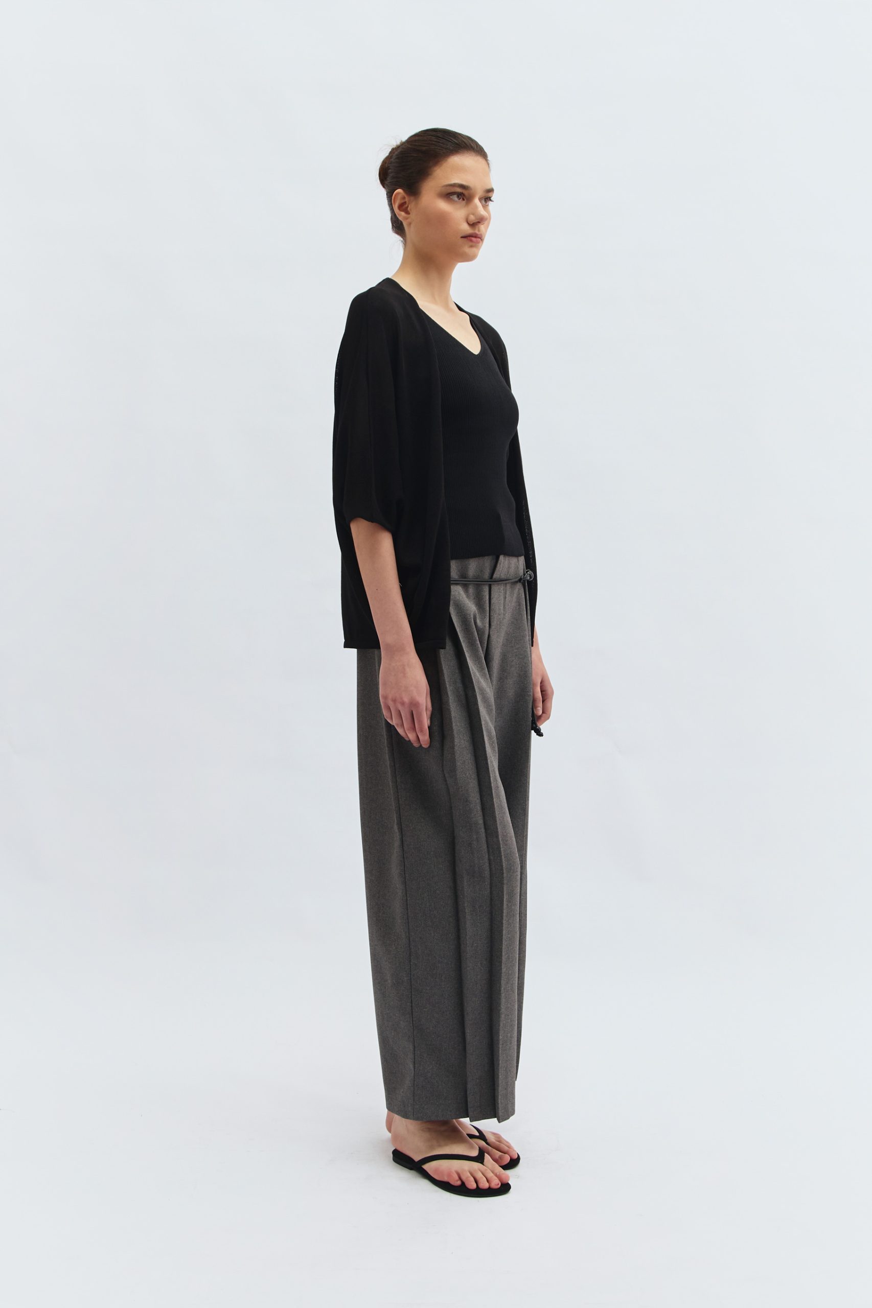 Stan Knit Set in Black - Image 2