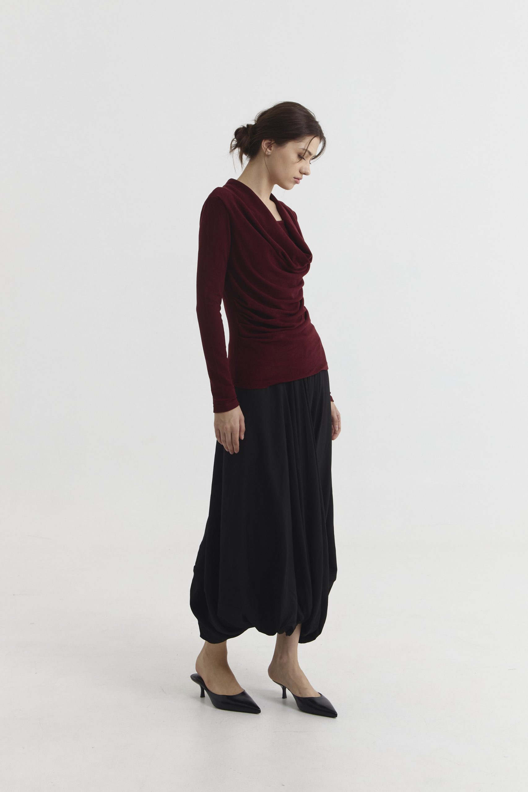 Elle Blouse in Maroon - Image 2