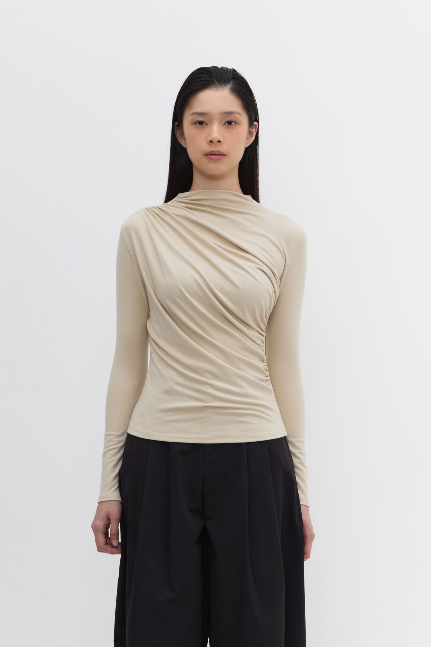 Emillie Blouse in Cream - Image 2