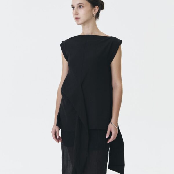 Gui Blouse in Black