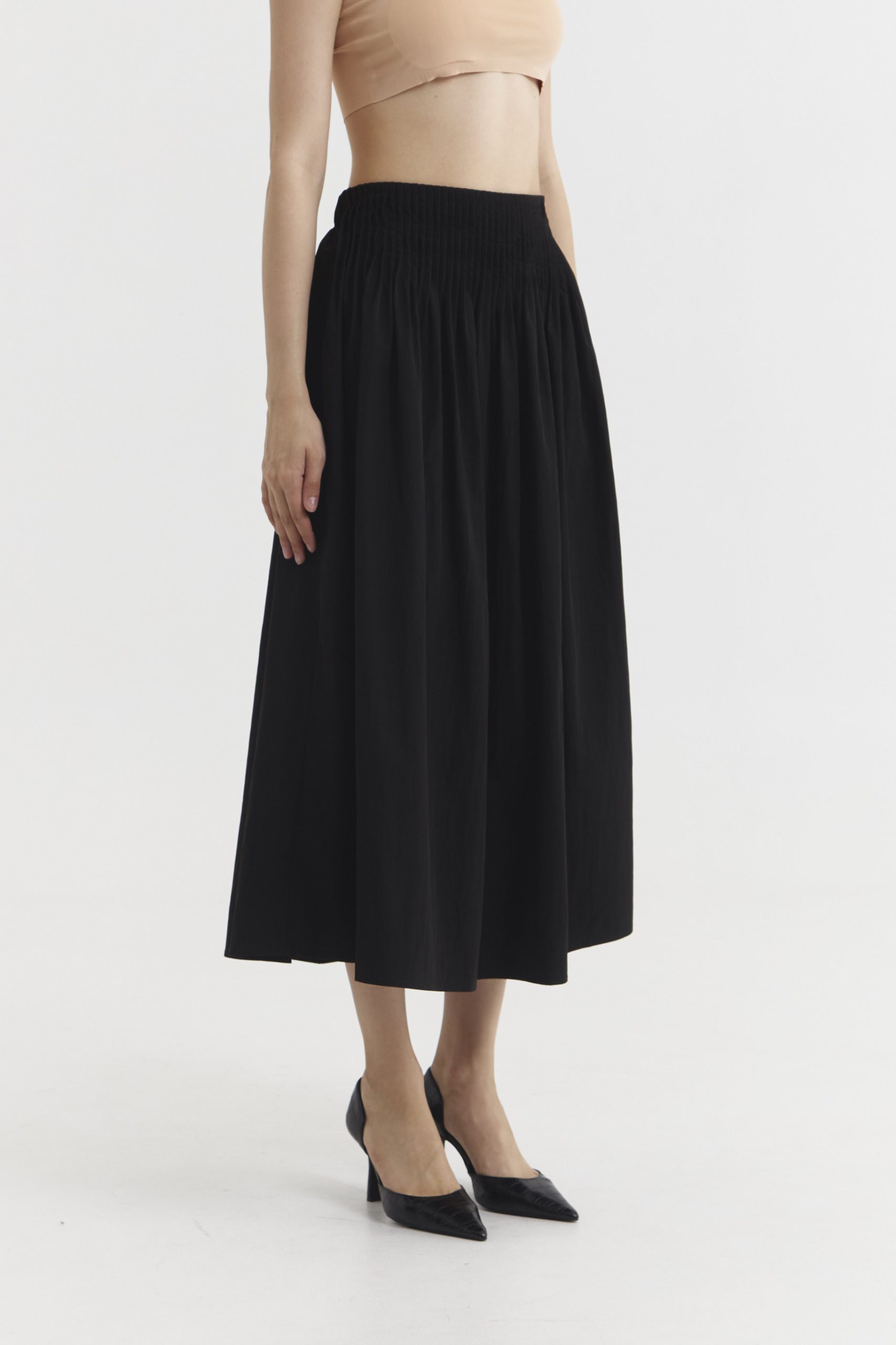 Pleated Skirt in Black