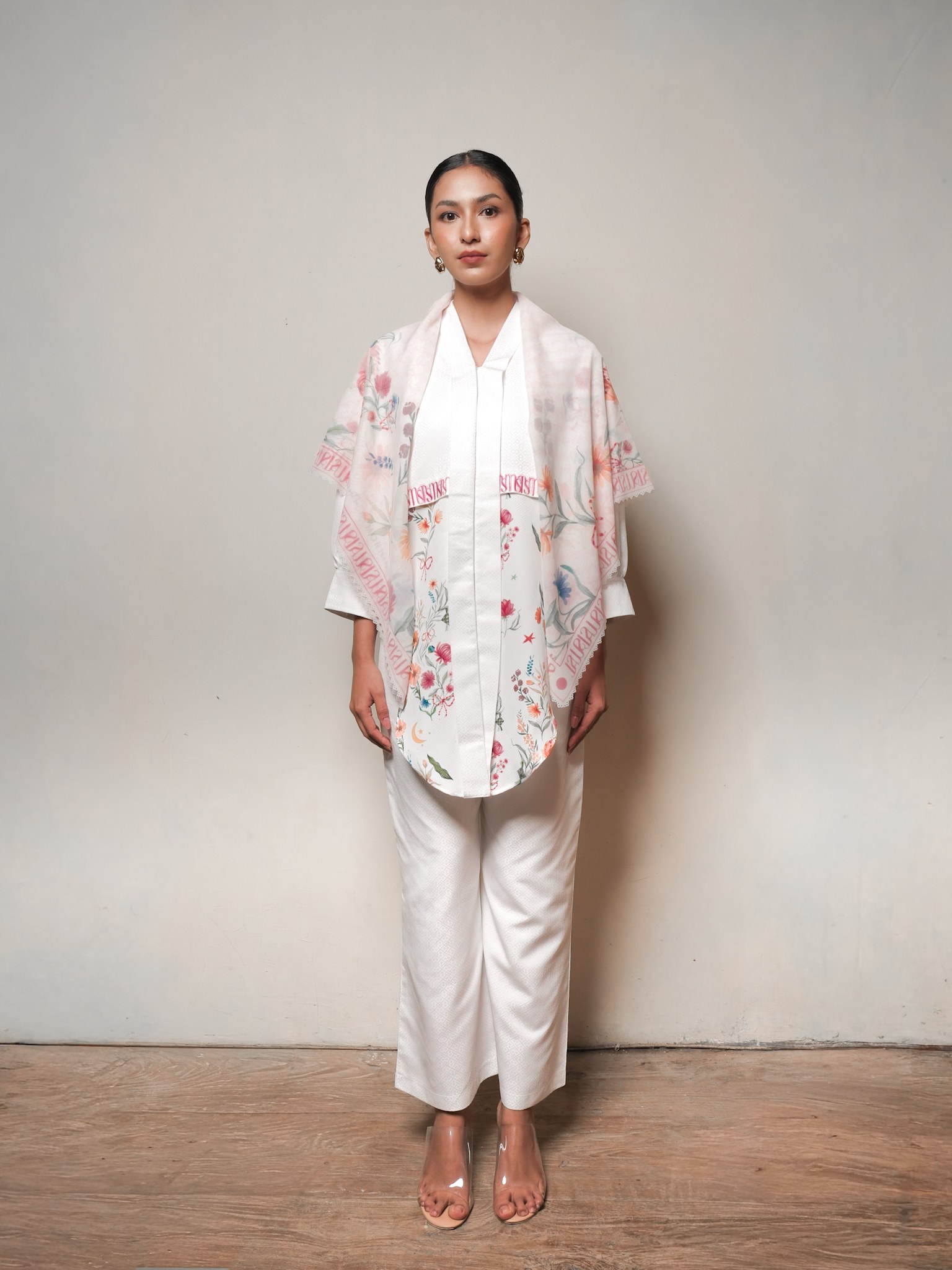 Sekar Pashmina in Sekar Printed - Image 2