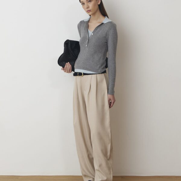Thyst Top in Grey