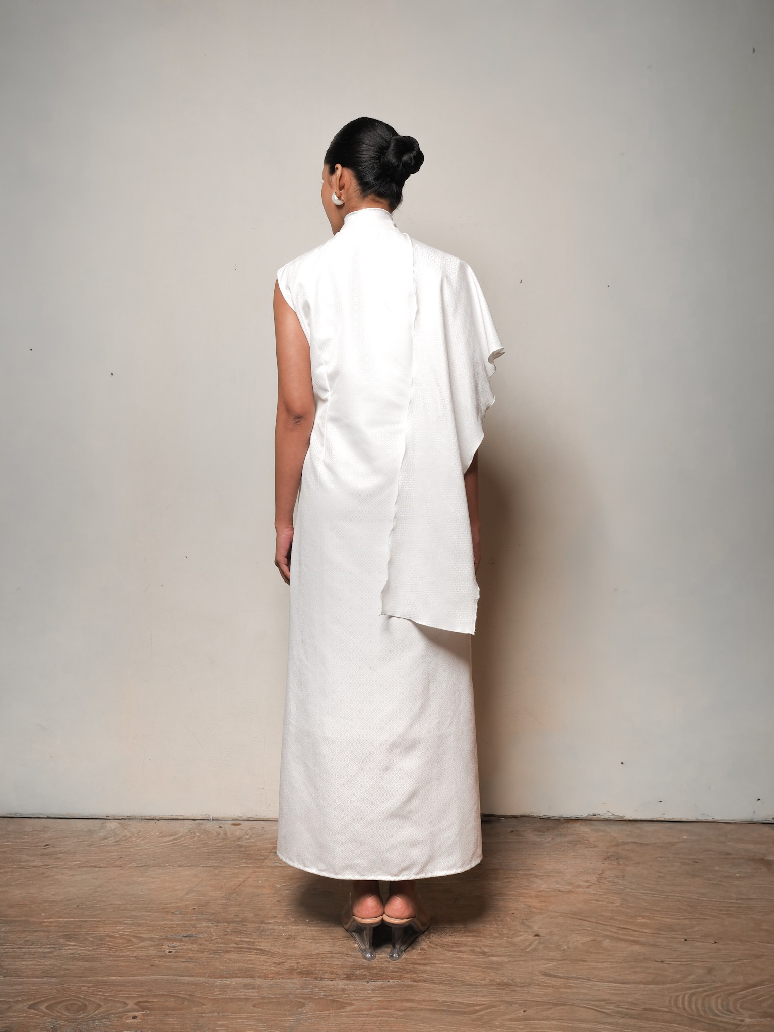 Aruna Dress in Dobby White - Image 3