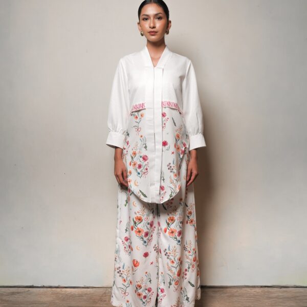 Kemuning Blouse in Sekar Printed