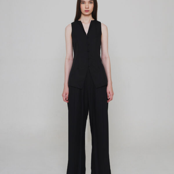 Joja Vest In Black