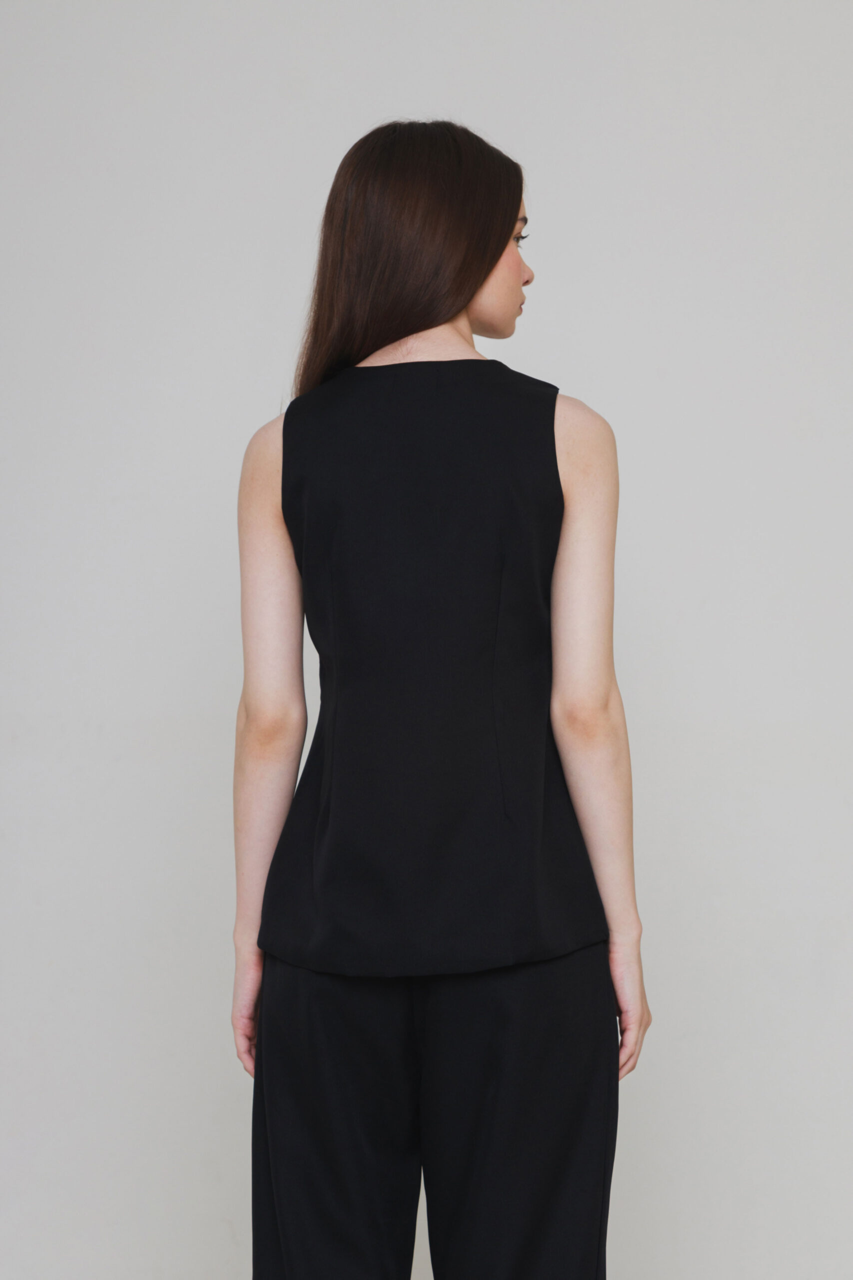 Joja Vest In Black - Image 3