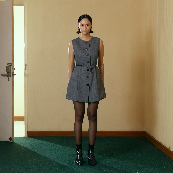 Runa Top in Grey - Image 2