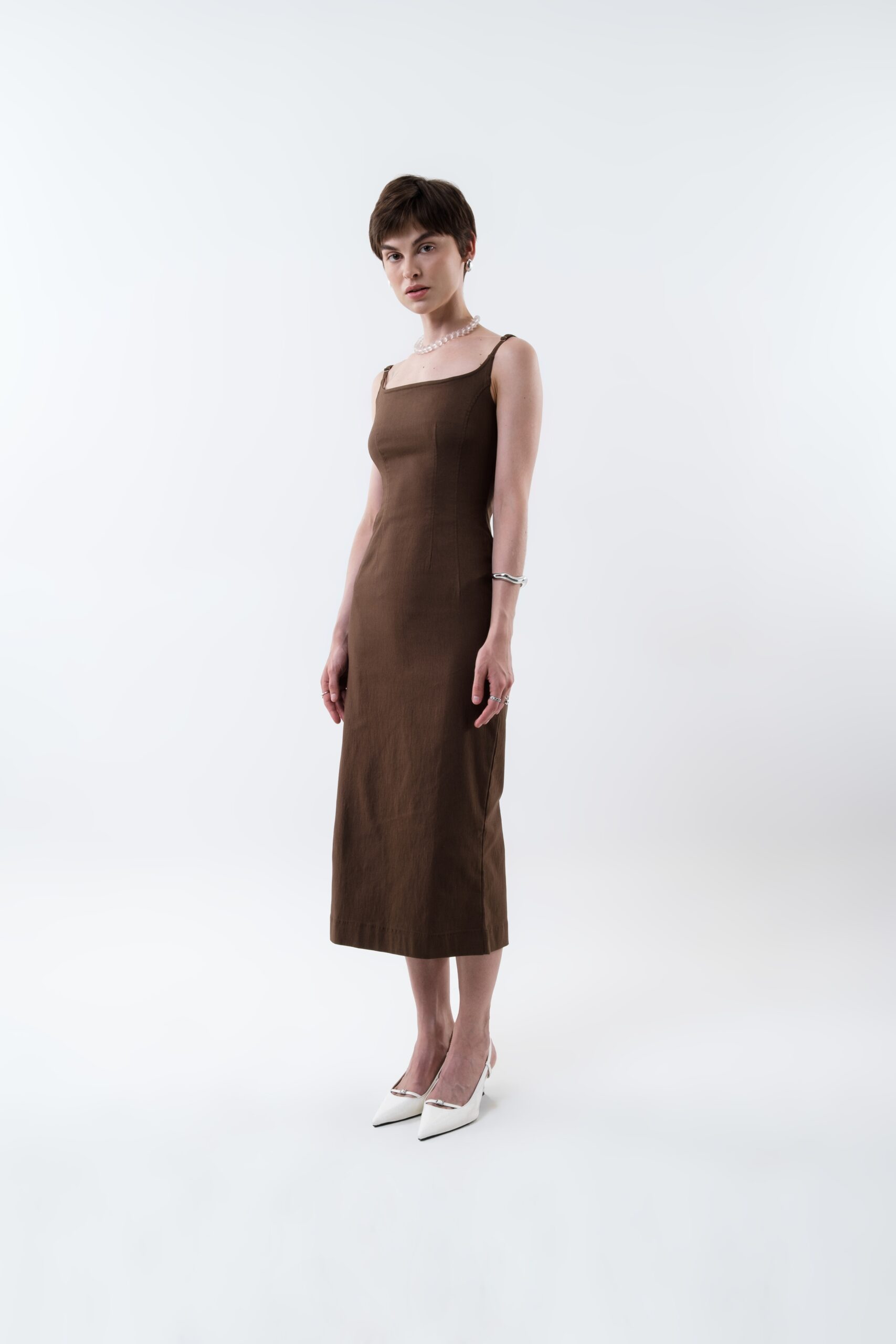 Solrae Dress in Brown - Image 3
