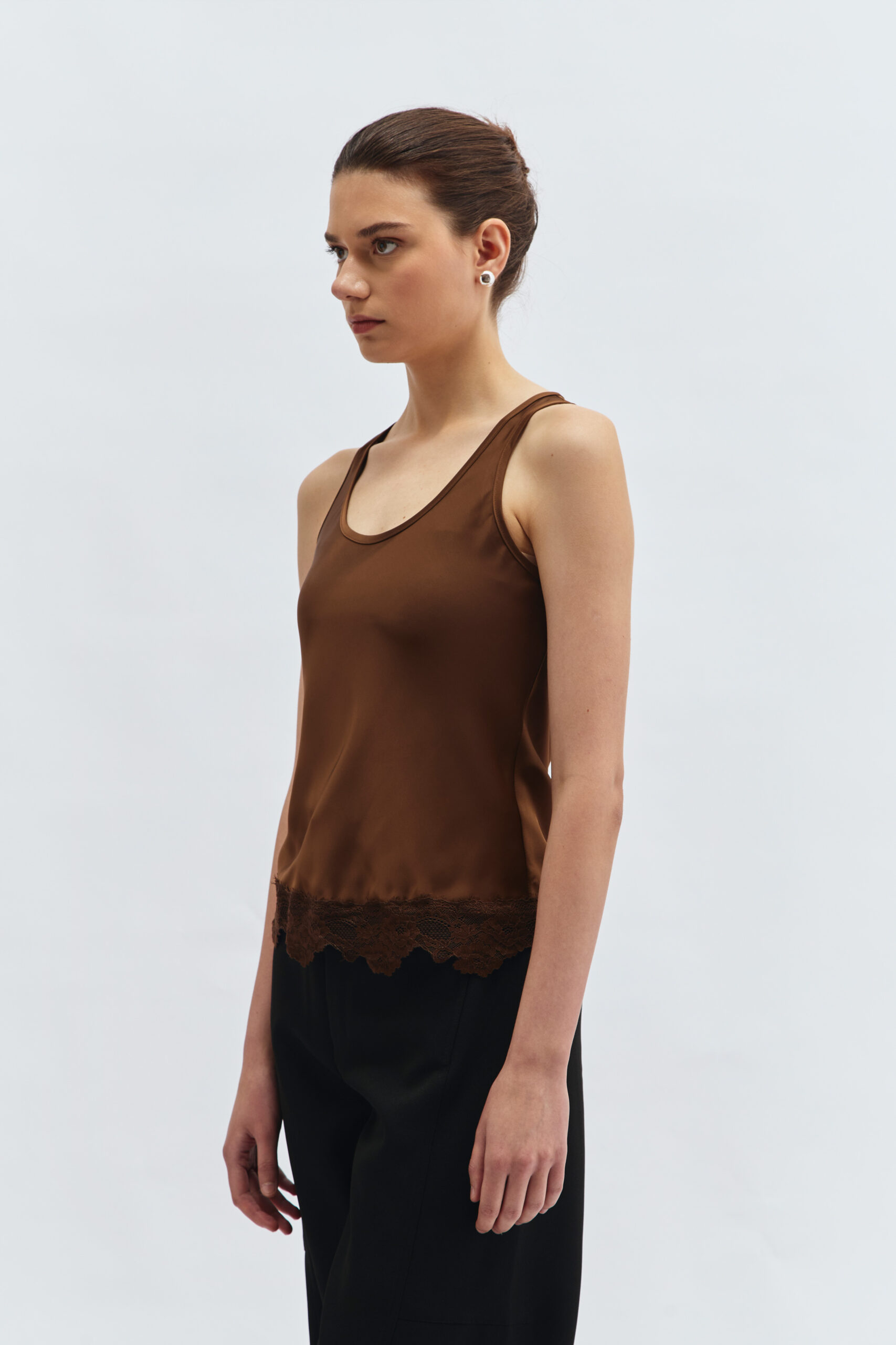 Moss Lace Tank in Toasted Caramel - Image 4