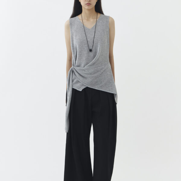 Rise Knit Blouse in Grey