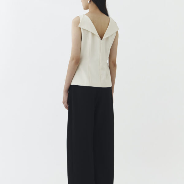 Town Blouse in Ivory