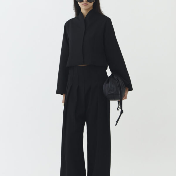 Module Top in Black