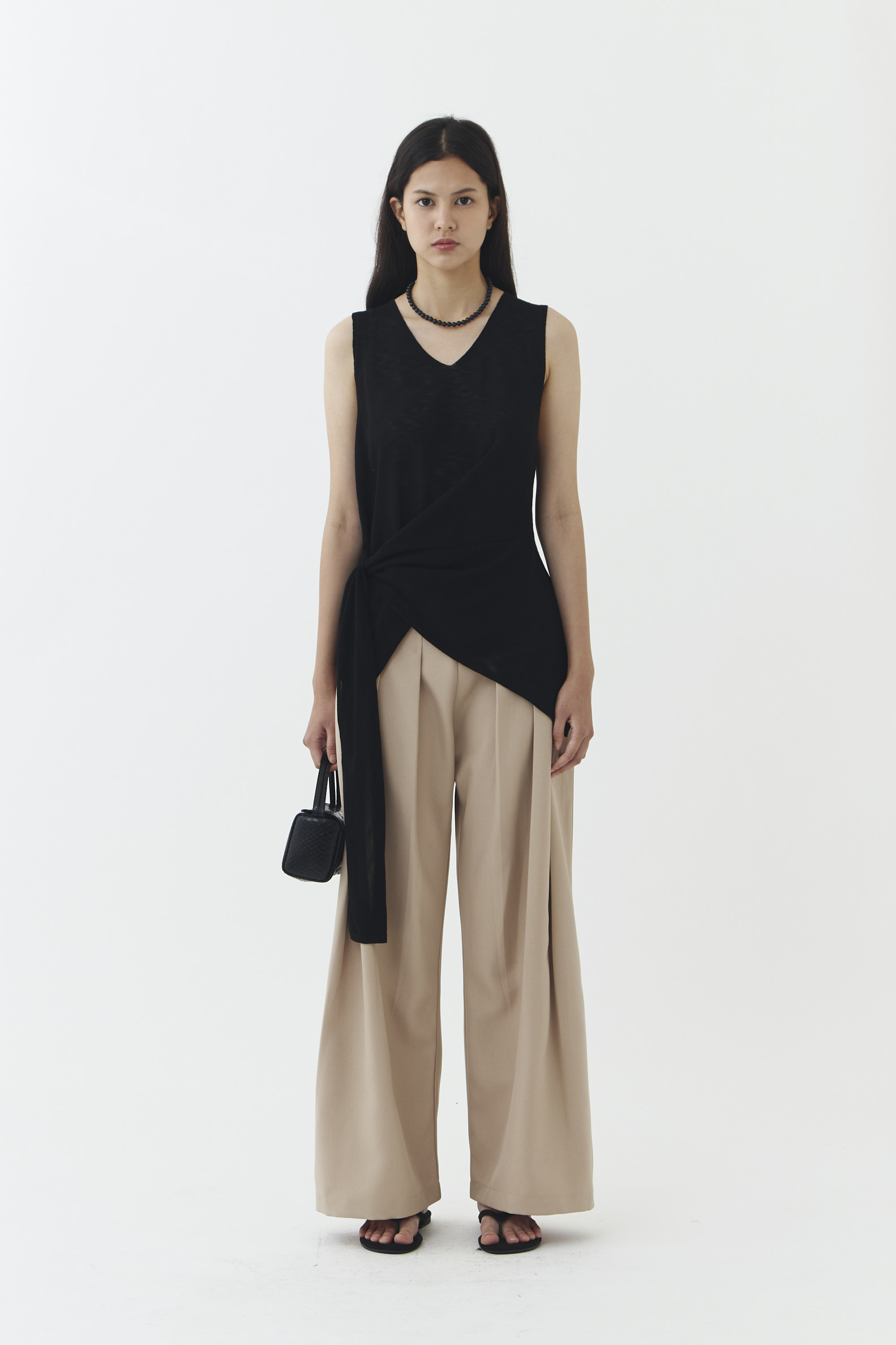 Rise Knit Blouse in Black