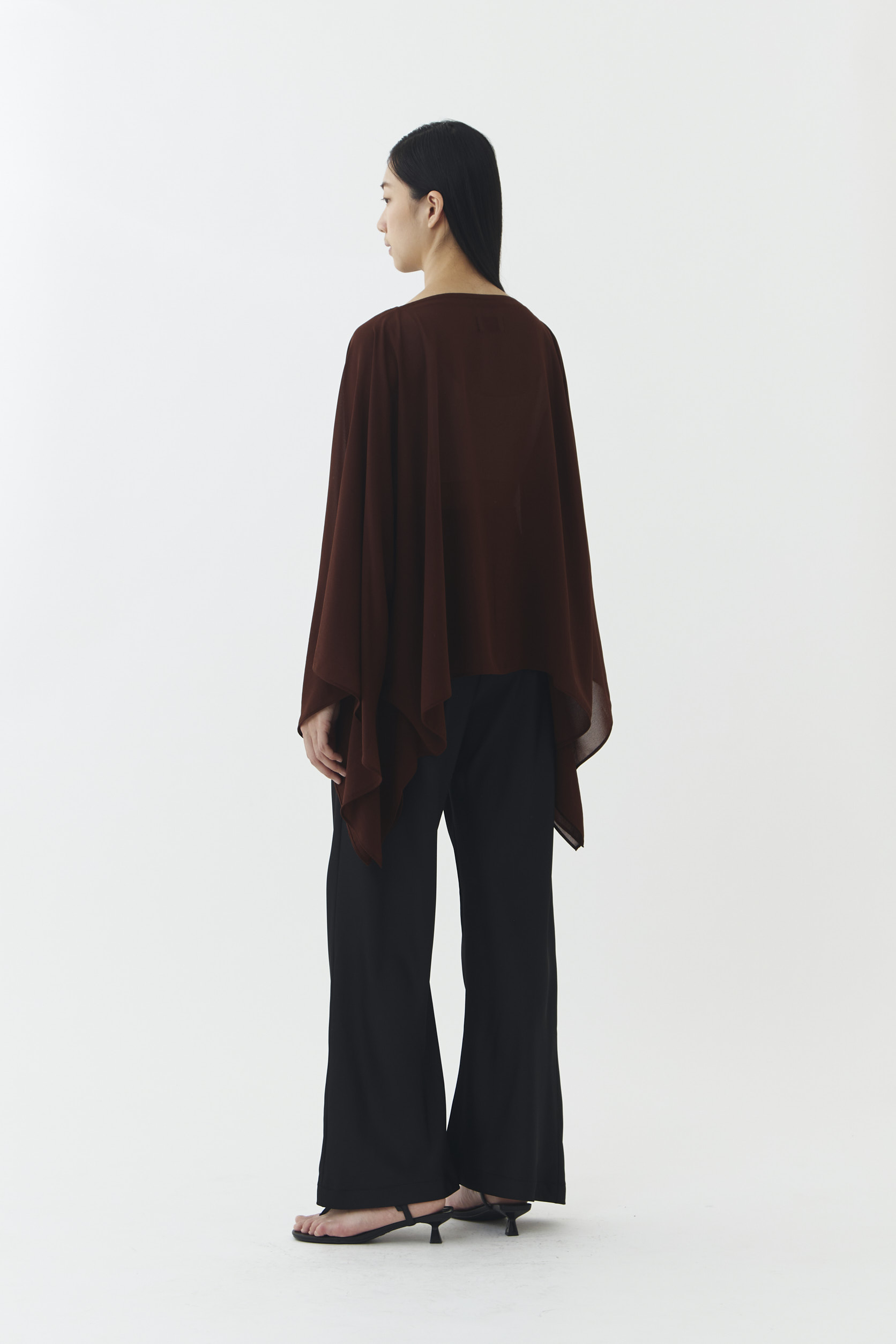 Field Blouse in Espresso - Image 3
