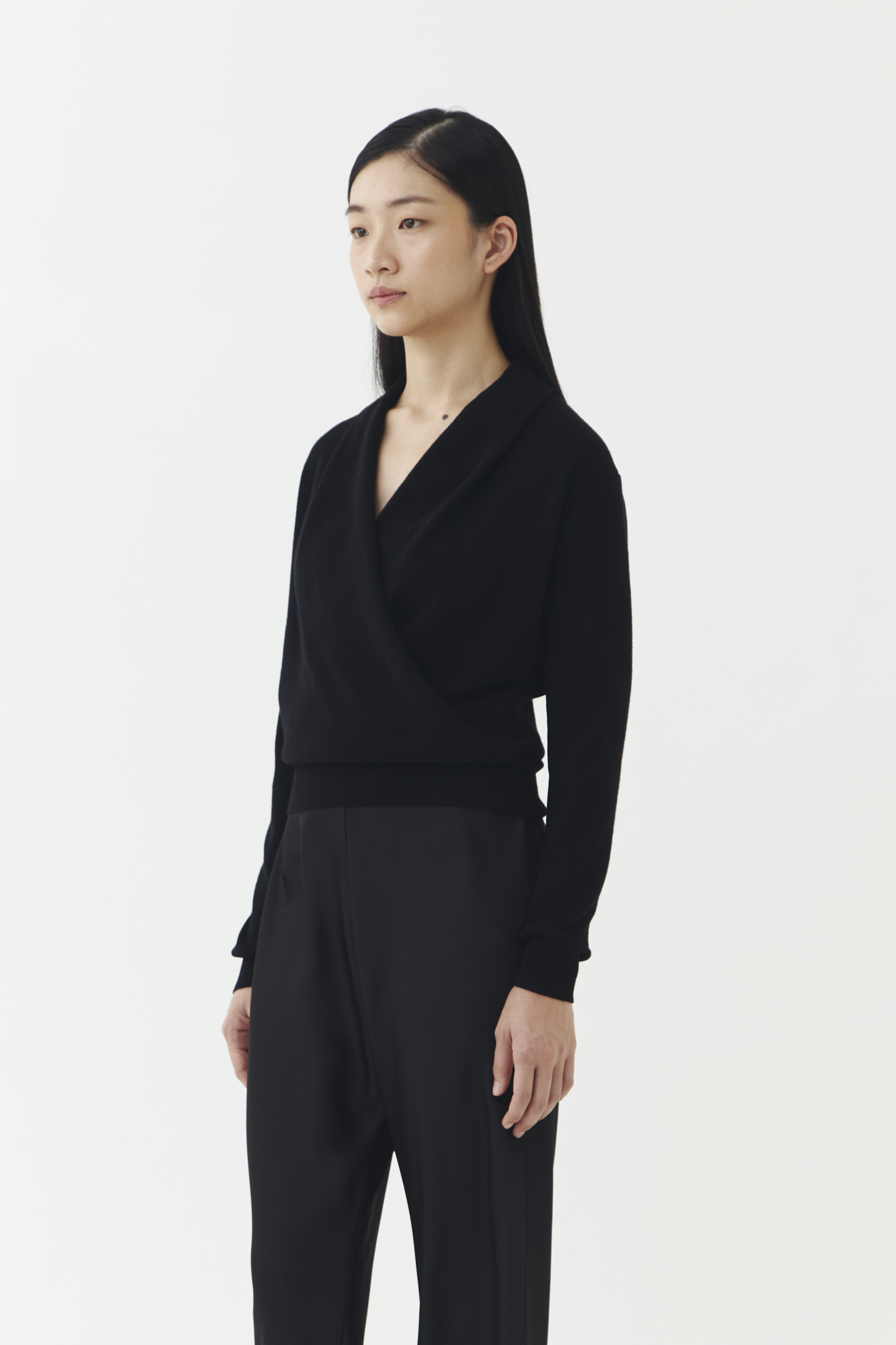 Hall Knit Blouse in Black - Image 4