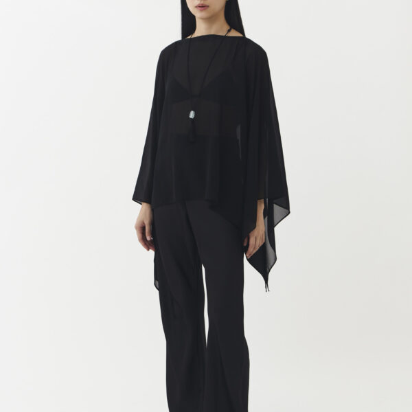 Field Blouse in Black